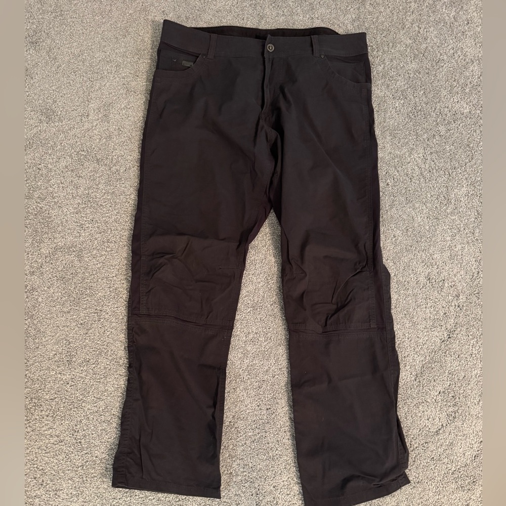 Kuhl Radikl Men's Cargo Pants in Dark Grey/Ink